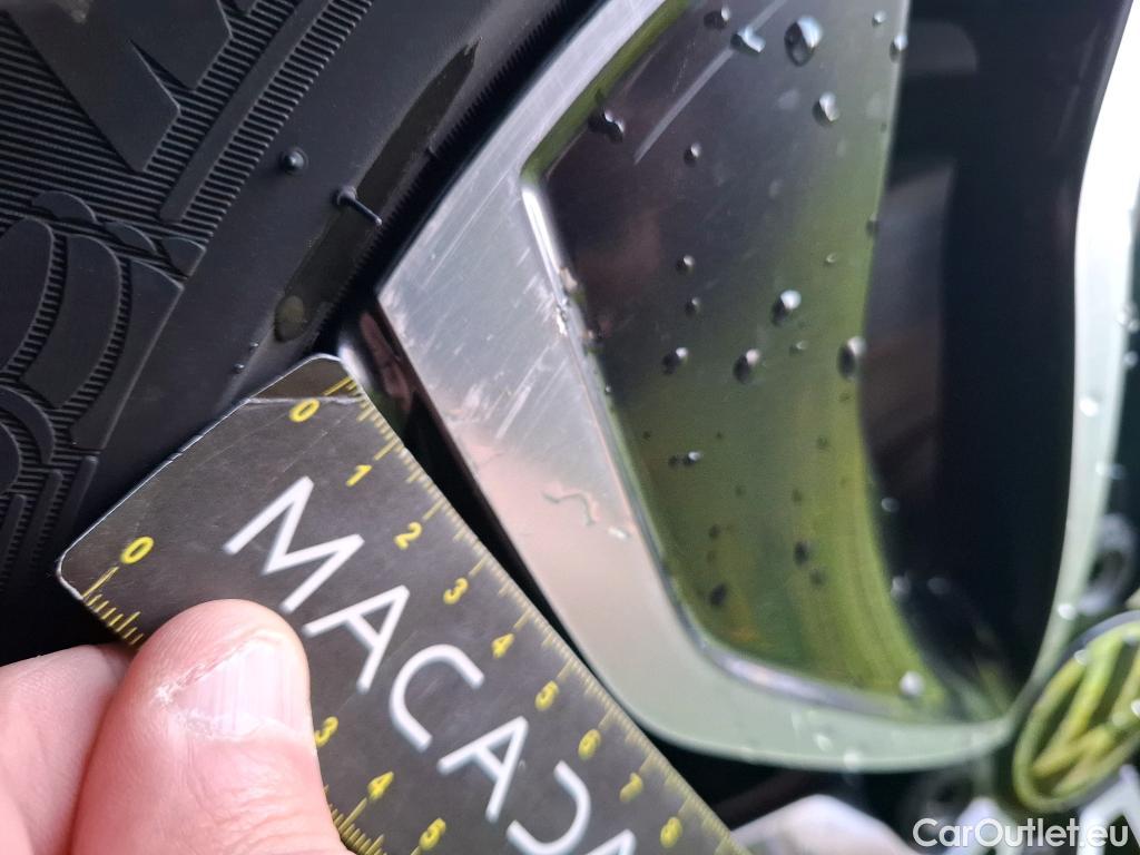  Volkswagen  Golf  VOLKSWAGEN / 2020 / 5P / Berline 2.0 TDI SCR 115 BVM6 Life 1st #13