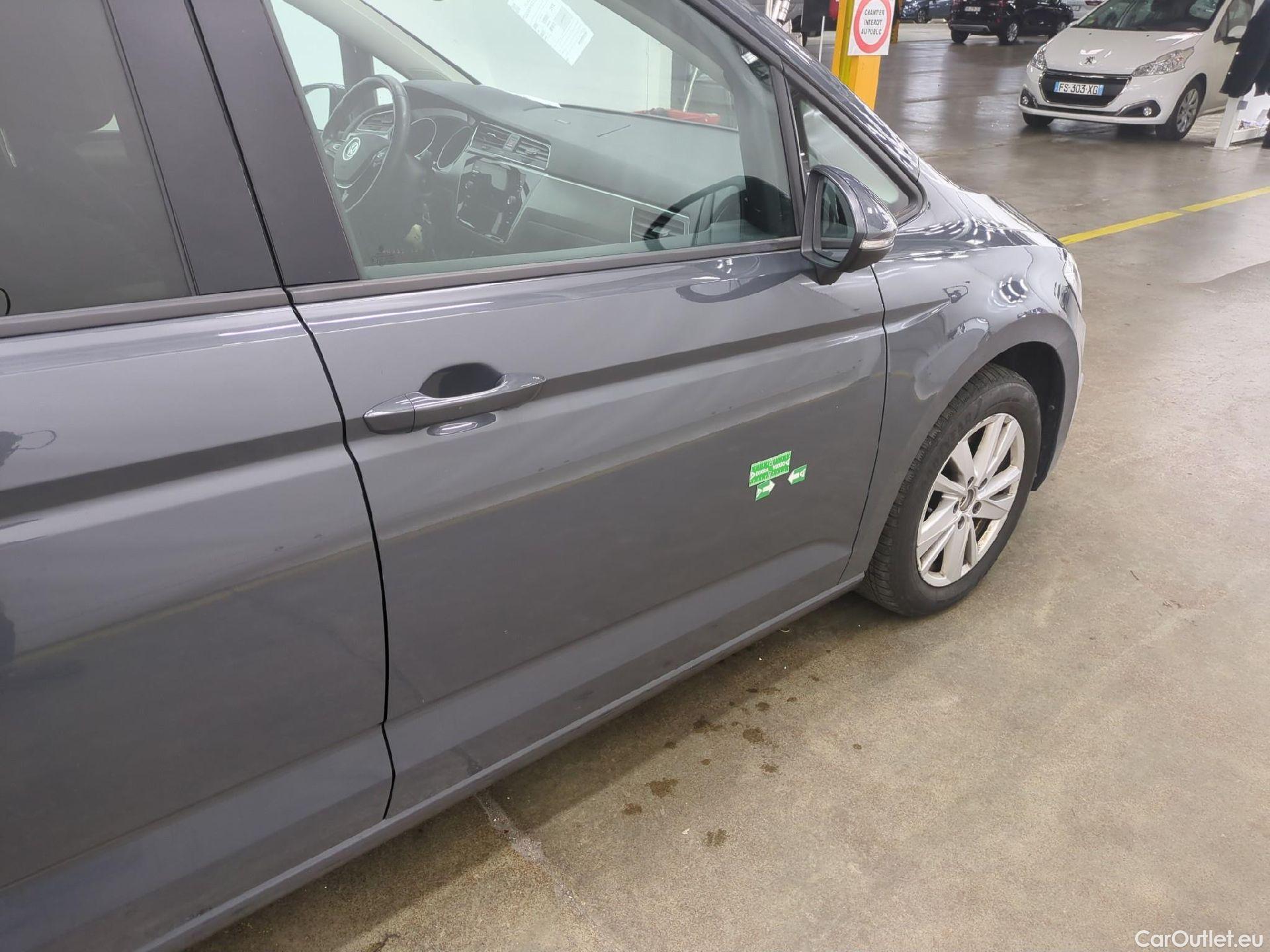  Volkswagen  Touran  Lounge Business BMT/Start-Stopp 2.0 TDI 150CV BVA7 E6d #7