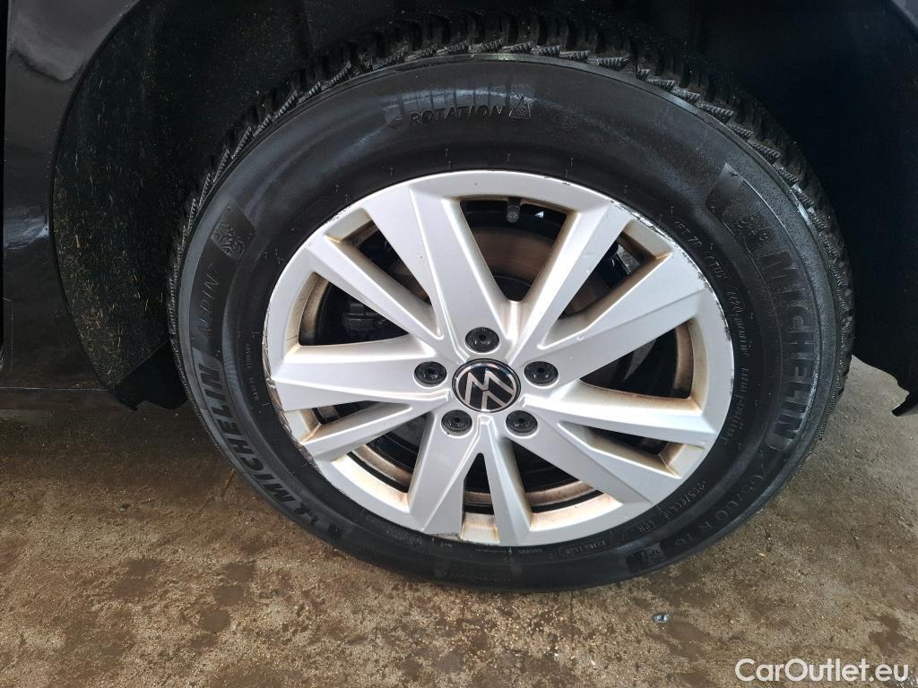  Volkswagen  Touran  Life Plus 2.0 TDI 150CV BVA7 E6d #24