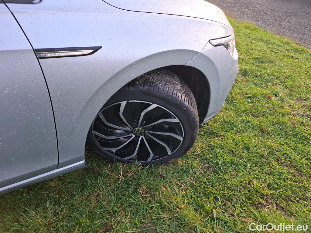  Volkswagen  Golf  VOLKSWAGEN / 2020 / 5P / Berline 2.0 TDI SCR 115 BVM6 Life 1st #7