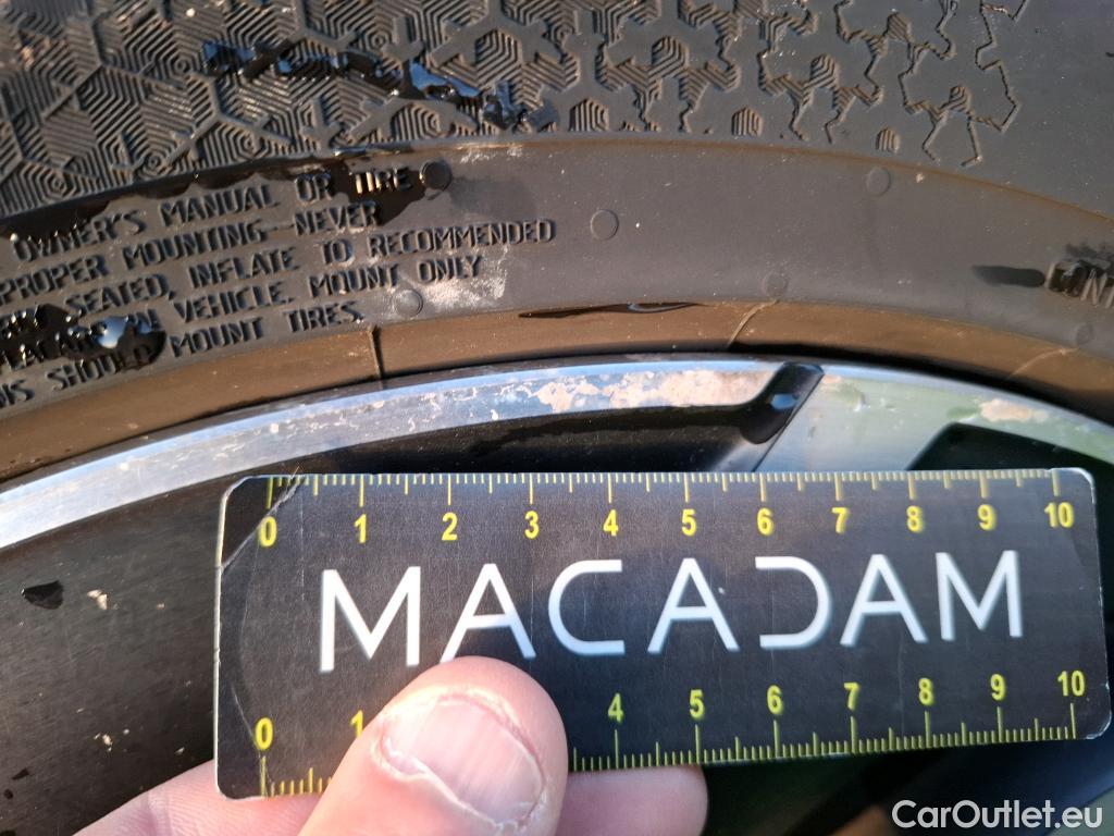  Volkswagen  Golf  VOLKSWAGEN / 2020 / 5P / Berline 2.0 TDI SCR 115 BVM6 Life 1st #17