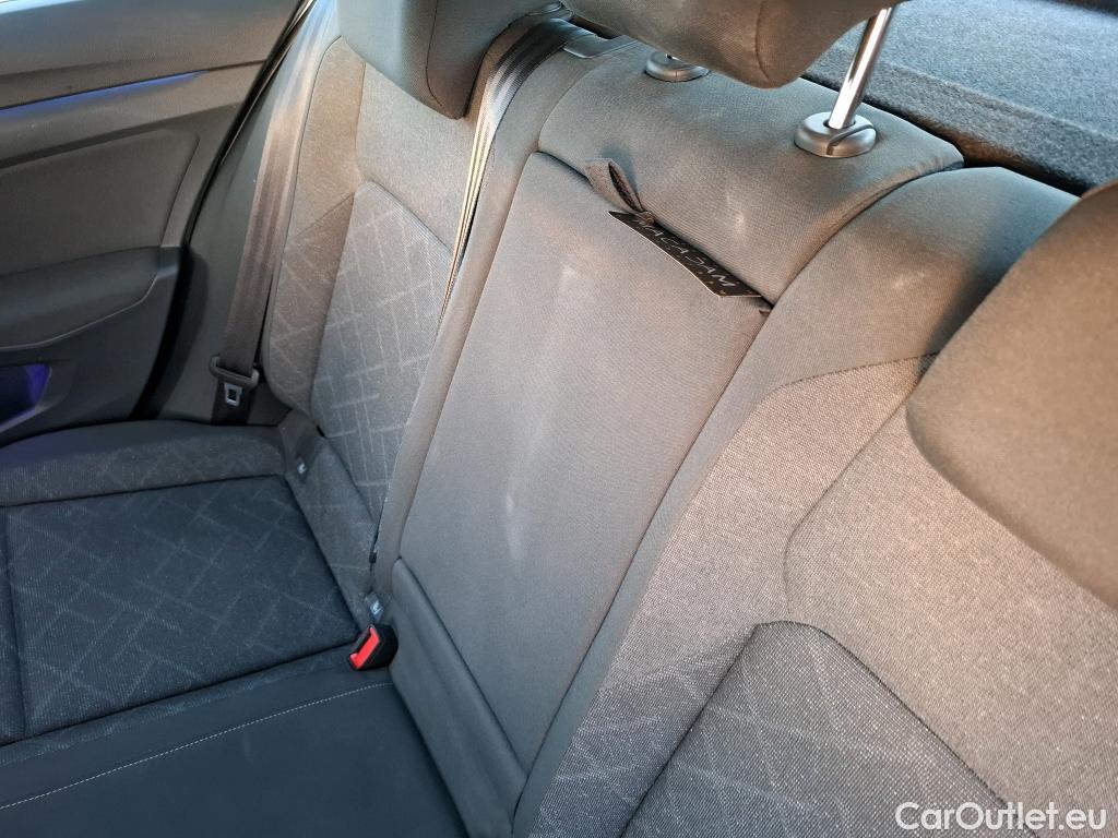  Volkswagen  Golf  VOLKSWAGEN / 2020 / 5P / Berline 2.0 TDI SCR 115 BVM6 Life 1st #40