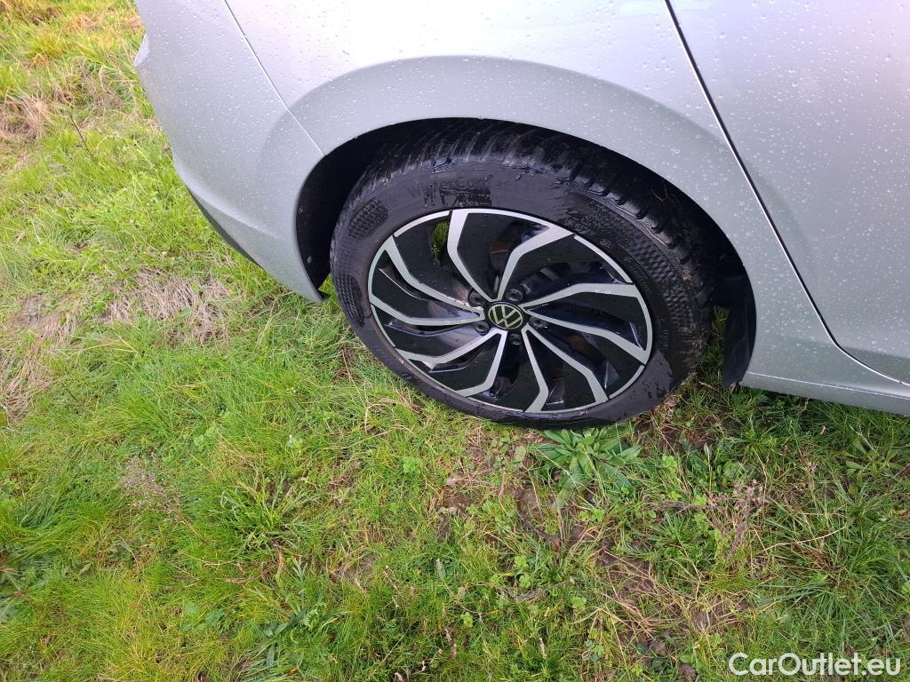  Volkswagen  Golf  VOLKSWAGEN / 2020 / 5P / Berline 2.0 TDI SCR 115 BVM6 Life 1st #44