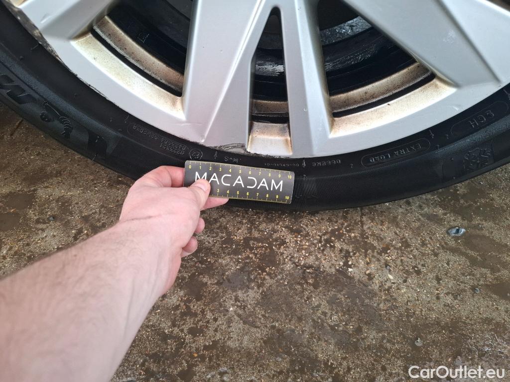  Volkswagen  Touran  Life Plus 2.0 TDI 150CV BVA7 E6d #27