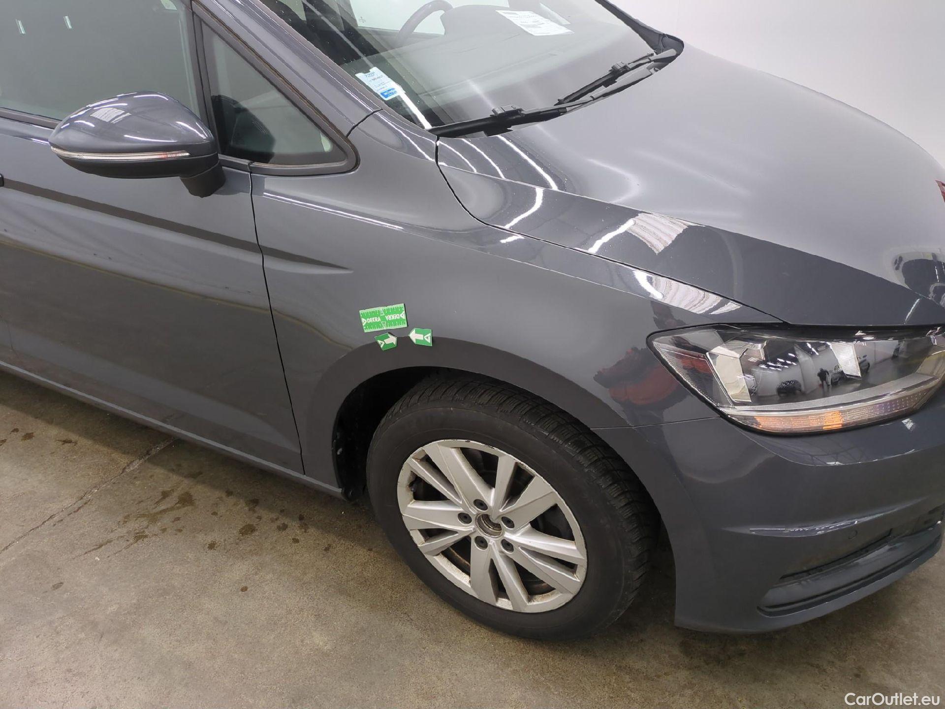  Volkswagen  Touran  Lounge Business BMT/Start-Stopp 2.0 TDI 150CV BVA7 E6d #33