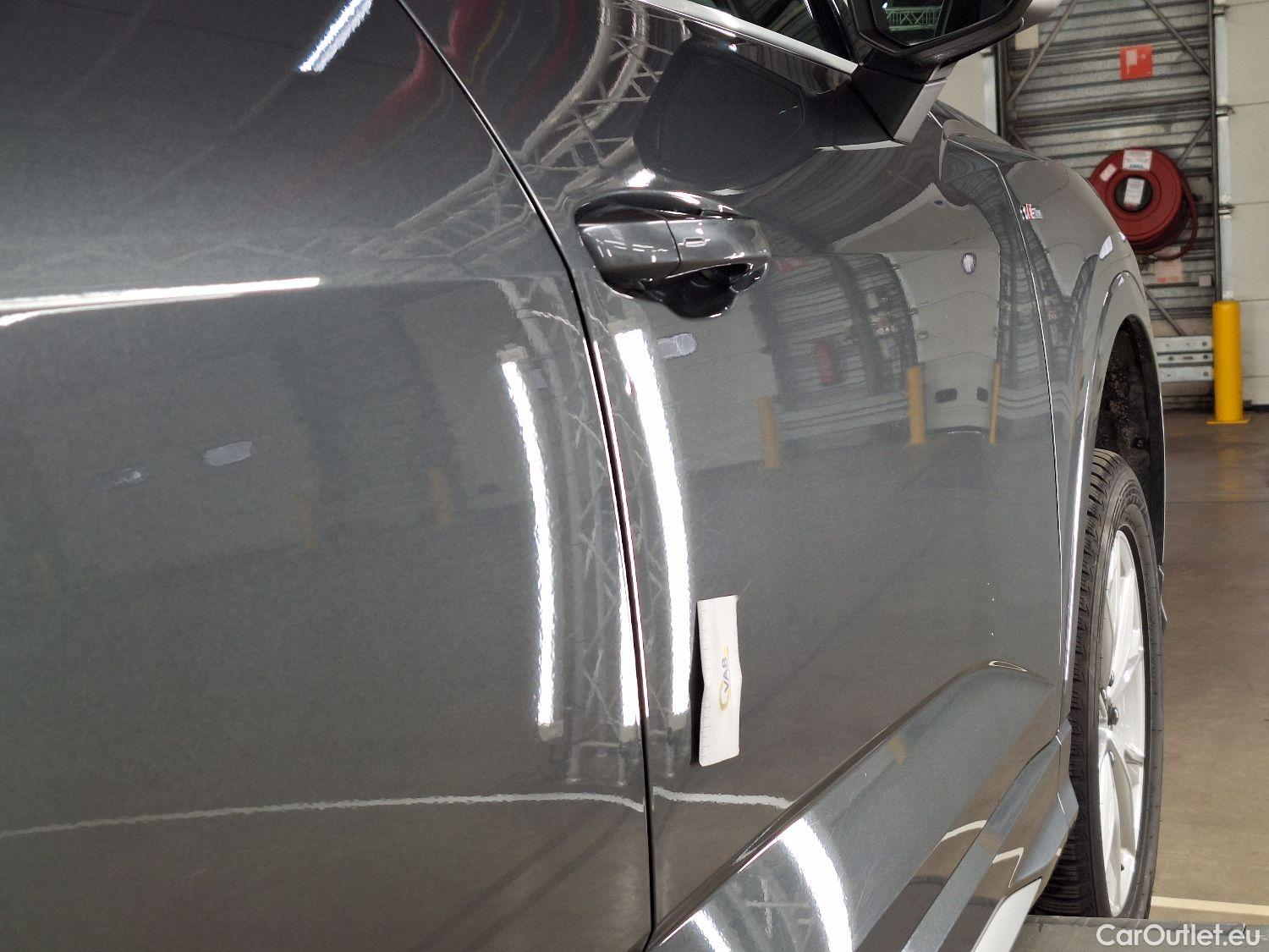  Audi  Q3 Audi,  SB '19, Audi  Sportback 35 TDI S tronic S Line Business  #12