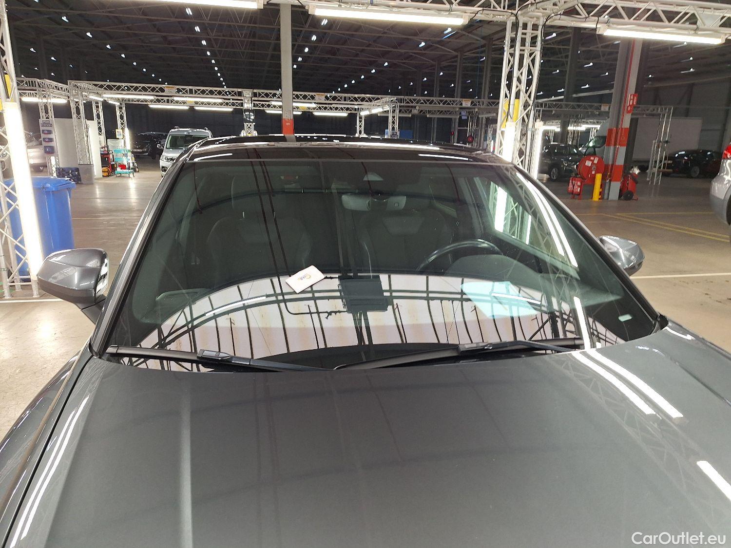  Audi  Q3 Audi,  SB '19, Audi  Sportback 35 TDI S tronic S Line Business  #23