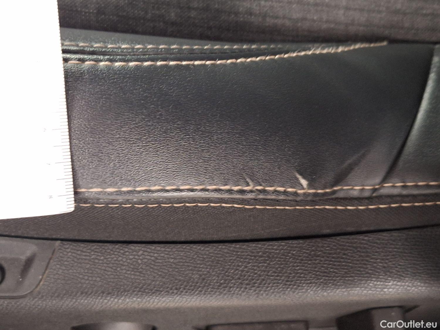  Peugeot  5008 Peugeot,  '16, Peugeot  1.2 PureTech 96kW S&S GT Line 5d #6