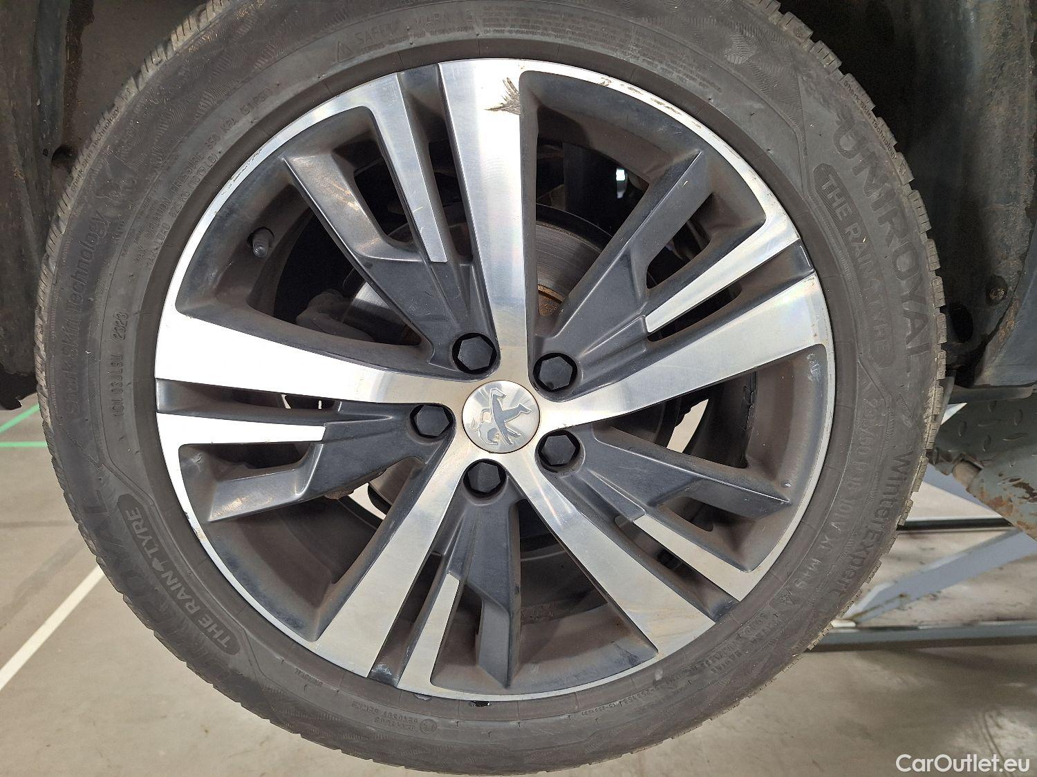  Peugeot  5008 Peugeot,  '16, Peugeot  1.2 PureTech 96kW S&S GT Line 5d #14