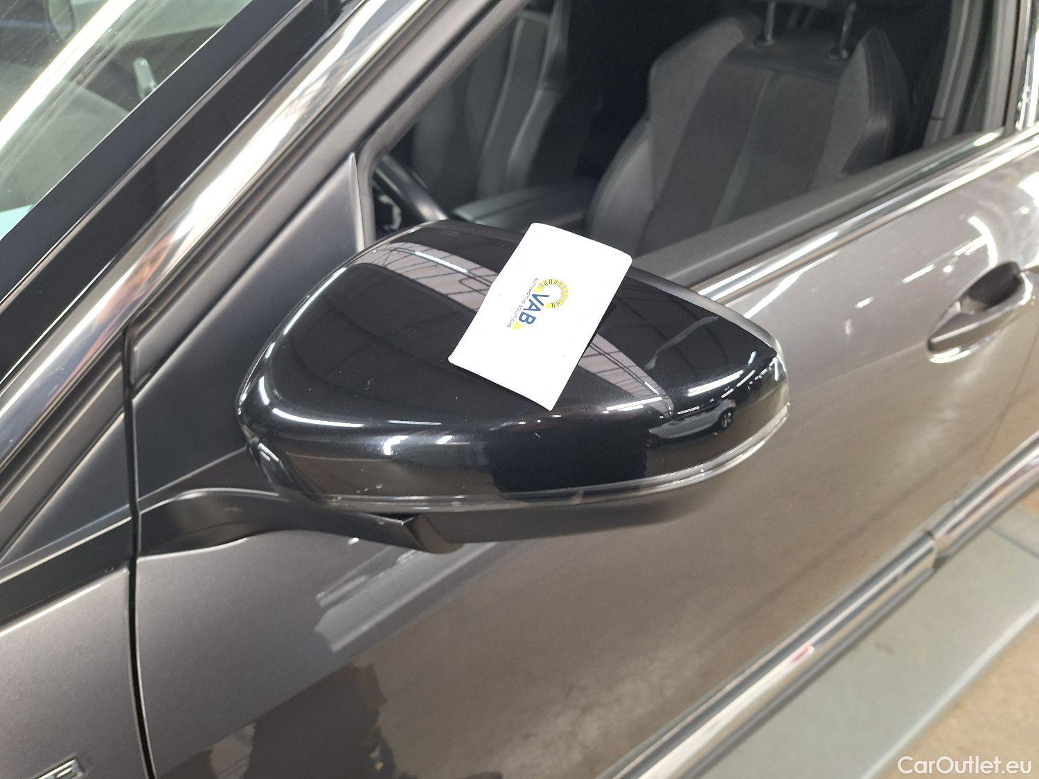  Peugeot  5008 Peugeot,  '16, Peugeot  1.2 PureTech 96kW S&S GT Line 5d #7