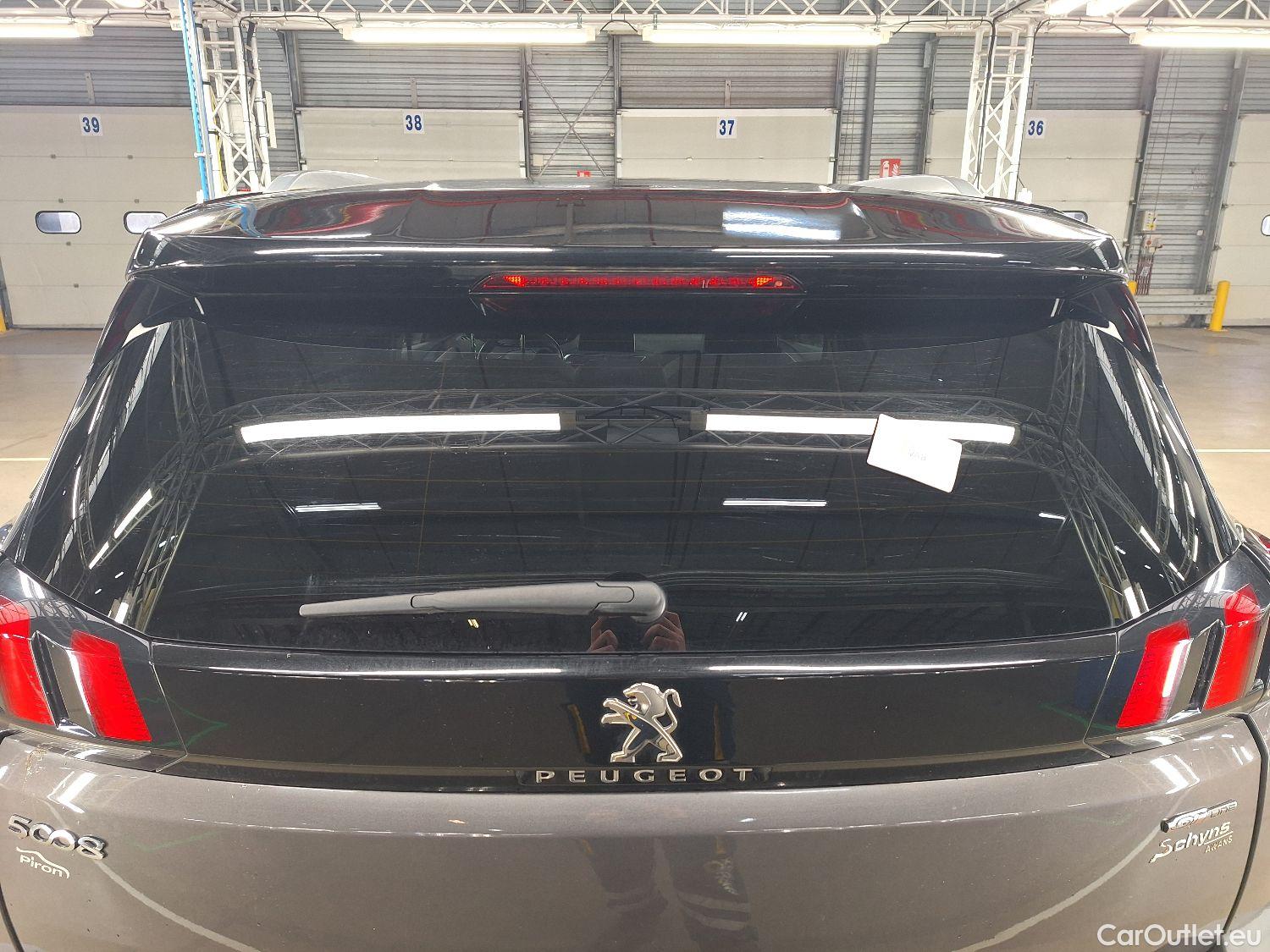  Peugeot  5008 Peugeot,  '16, Peugeot  1.2 PureTech 96kW S&S GT Line 5d #32