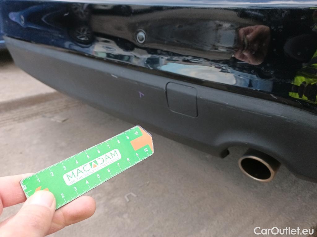  Ford  Focus FORD  / 2018 / 5P / berlina con portón 1.0 Ecoboost 92kW Trend+ Auto #16