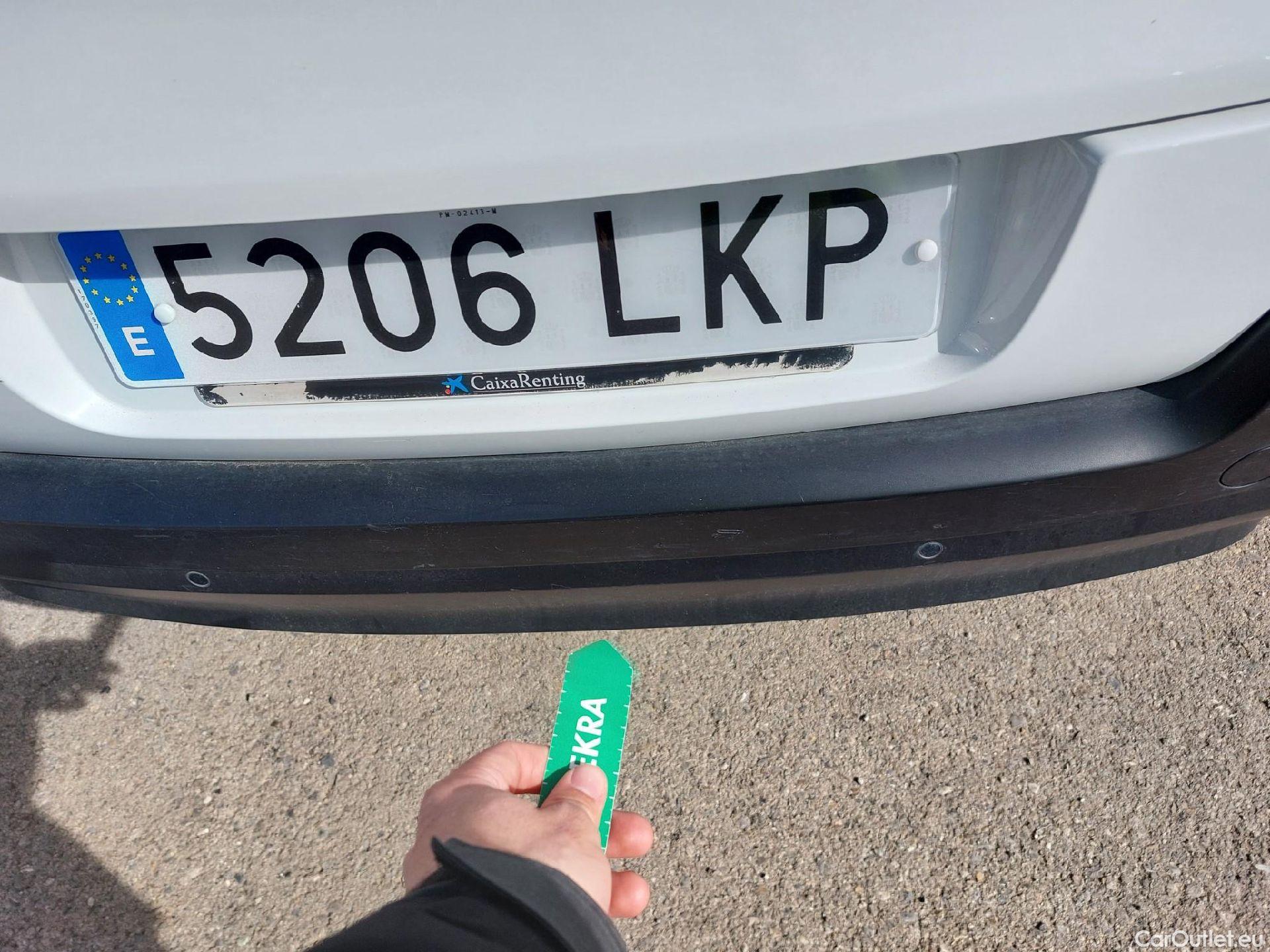  Citroen  C3 CITROEN  / 2020 / 5P / berlina con portón PureTech 60kW (83CV) Feel Pack (CX) #10