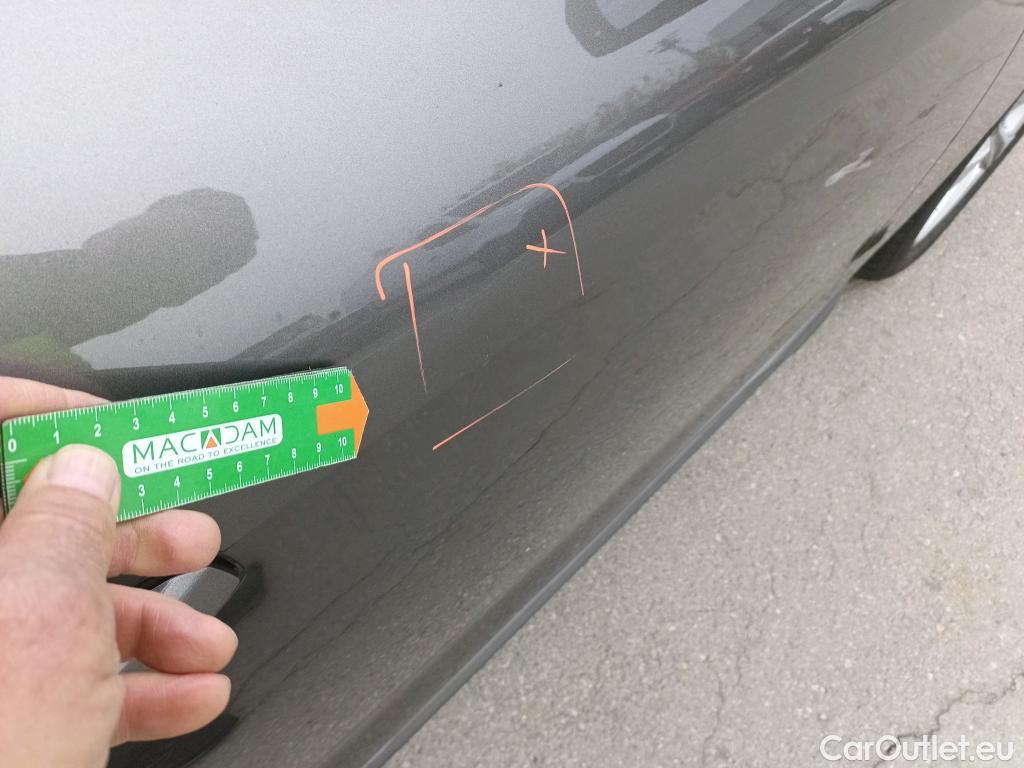  Audi  A4 AUDI  / 2019 / 5P / familiar Avant Advanced 35 TDI 120kW S tronic #6