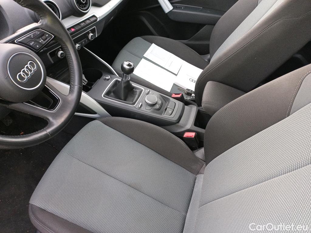  Audi  Q2 AUDI  / 2016 / 5P / todoterreno Design 30 TFSI 85kW (116CV) #4