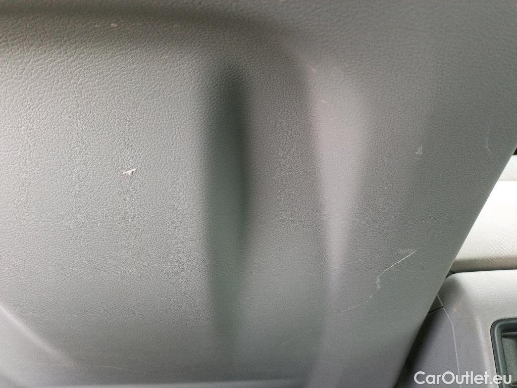  Audi  A4 AUDI  / 2019 / 5P / familiar Avant Advanced 35 TDI 120kW S tronic #27