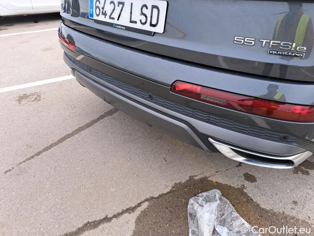  Audi  Q7 AUDI  / 2019 / 5P / todoterreno S line 55 TFSIe 280kW(381CV) quattro tip #25
