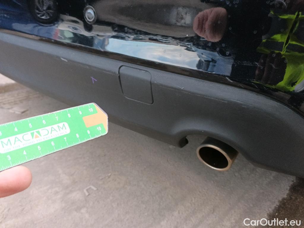  Ford  Focus FORD  / 2018 / 5P / berlina con portón 1.0 Ecoboost 92kW Trend+ Auto #17