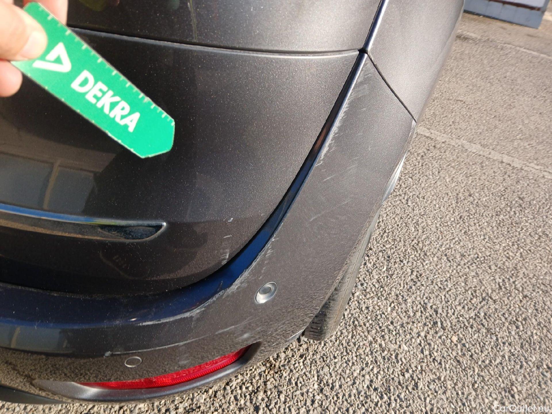  Citroen  C4 Picasso CITROEN  5p 2G monovolumen compac PureTech 96KW (130CV) S&S 6v Shine #31