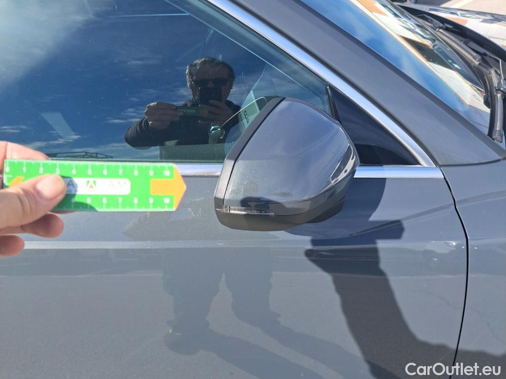  Audi  Q3 AUDI  / 2018 / 5P / todoterreno 40 TFSI 140kW S tronic Quattro Advanced #36