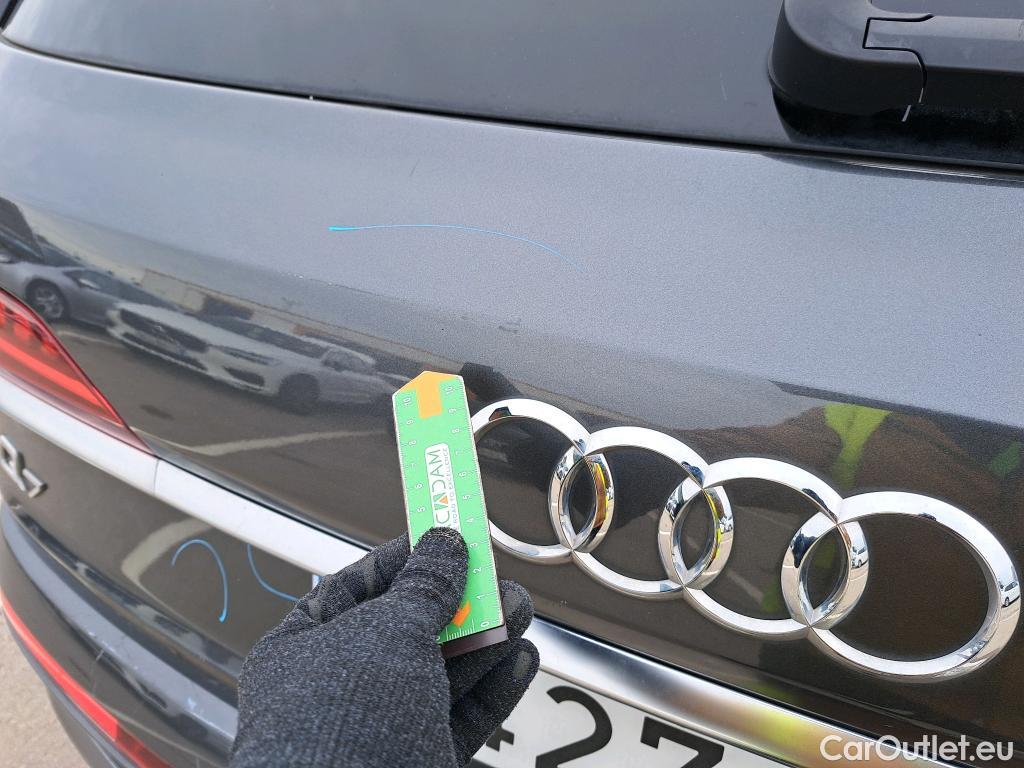  Audi  Q7 AUDI  / 2019 / 5P / todoterreno S line 55 TFSIe 280kW(381CV) quattro tip #5