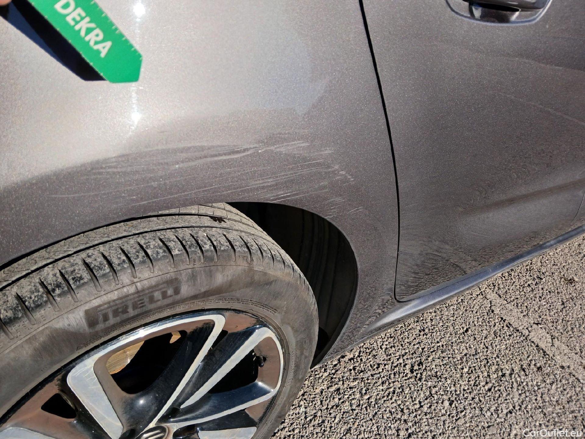  Citroen  C4 Picasso CITROEN  5p 2G monovolumen compac PureTech 96KW (130CV) S&S 6v Shine #32