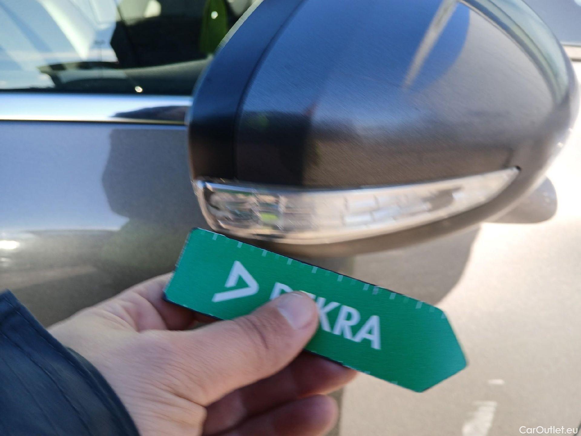  Citroen  C4 Picasso CITROEN  5p 2G monovolumen compac PureTech 96KW (130CV) S&S 6v Shine #43