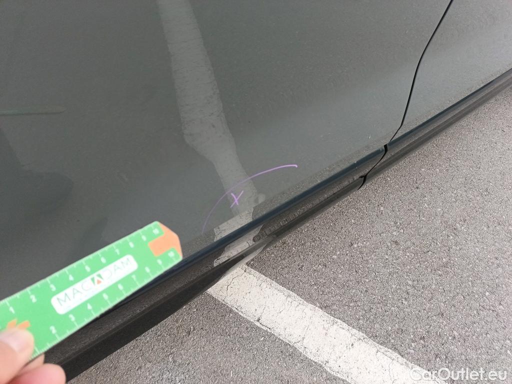  Audi  Q2 AUDI  / 2016 / 5P / todoterreno Design 30 TFSI 85kW (116CV) #2