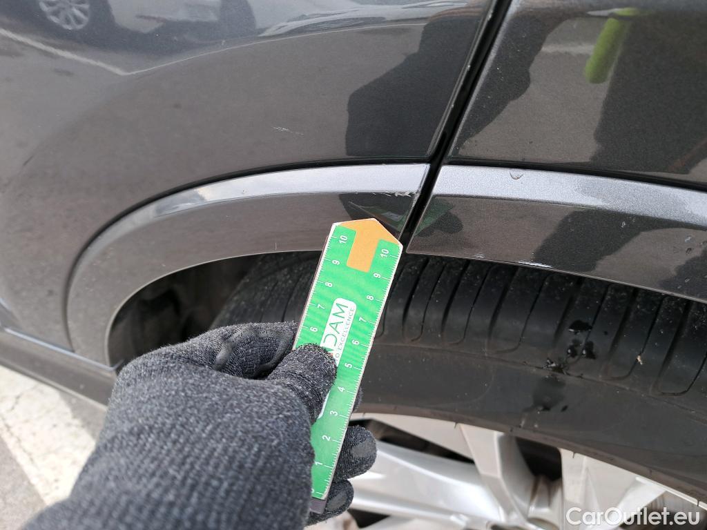  Audi  Q7 AUDI  / 2019 / 5P / todoterreno S line 55 TFSIe 280kW(381CV) quattro tip #55