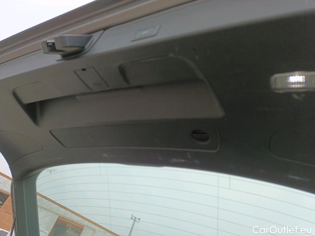  Audi  A4 AUDI  / 2019 / 5P / familiar Avant Advanced 35 TDI 120kW S tronic #25