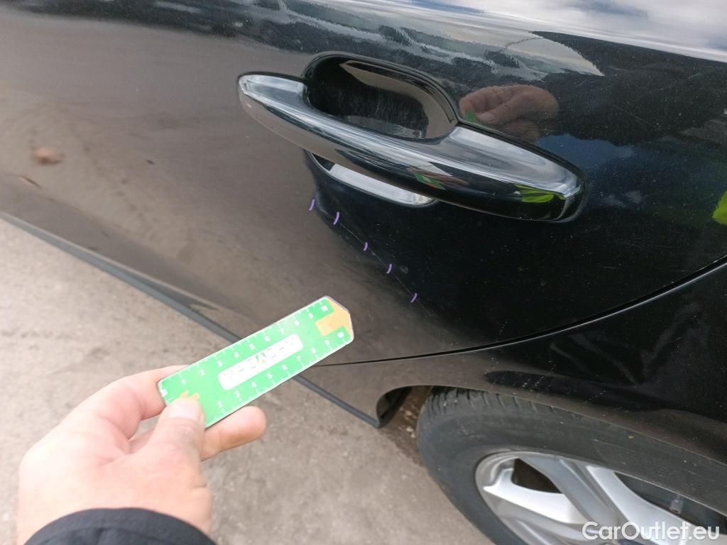  Ford  Focus FORD  / 2018 / 5P / berlina con portón 1.0 Ecoboost 92kW Trend+ Auto #10