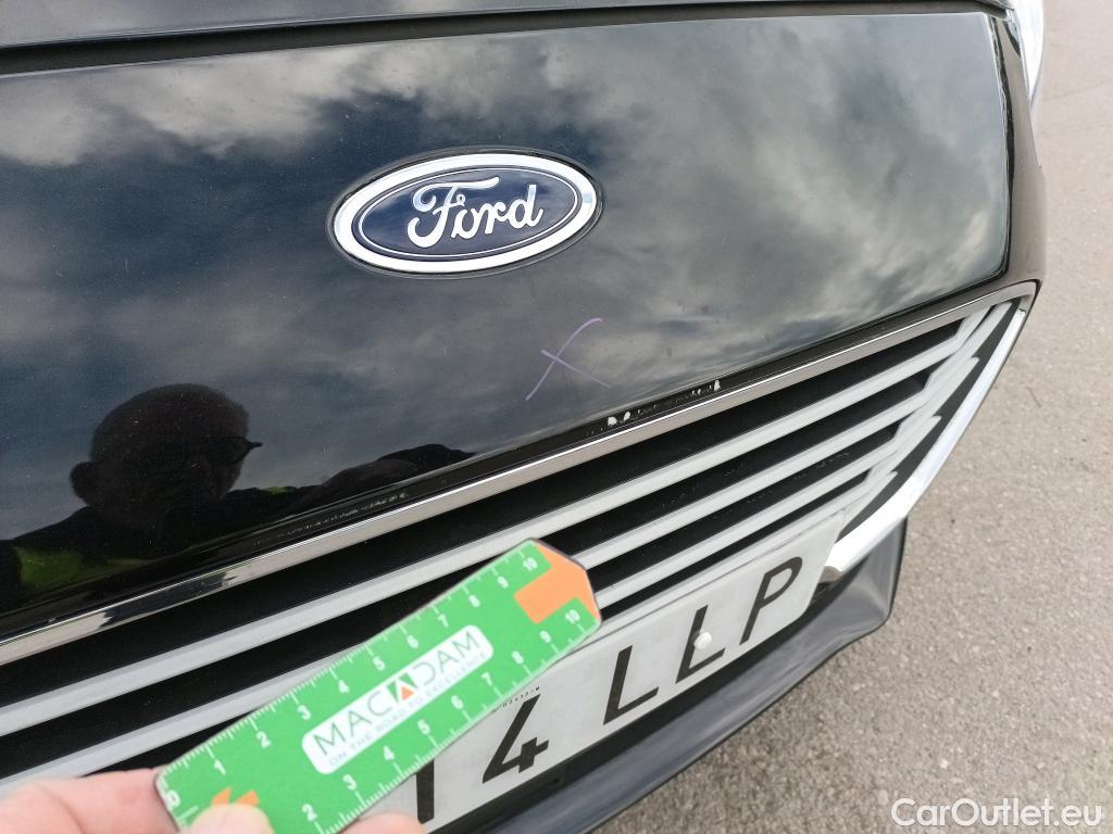  Ford  Focus FORD  / 2018 / 5P / berlina con portón 1.0 Ecoboost 92kW Trend+ Auto #23