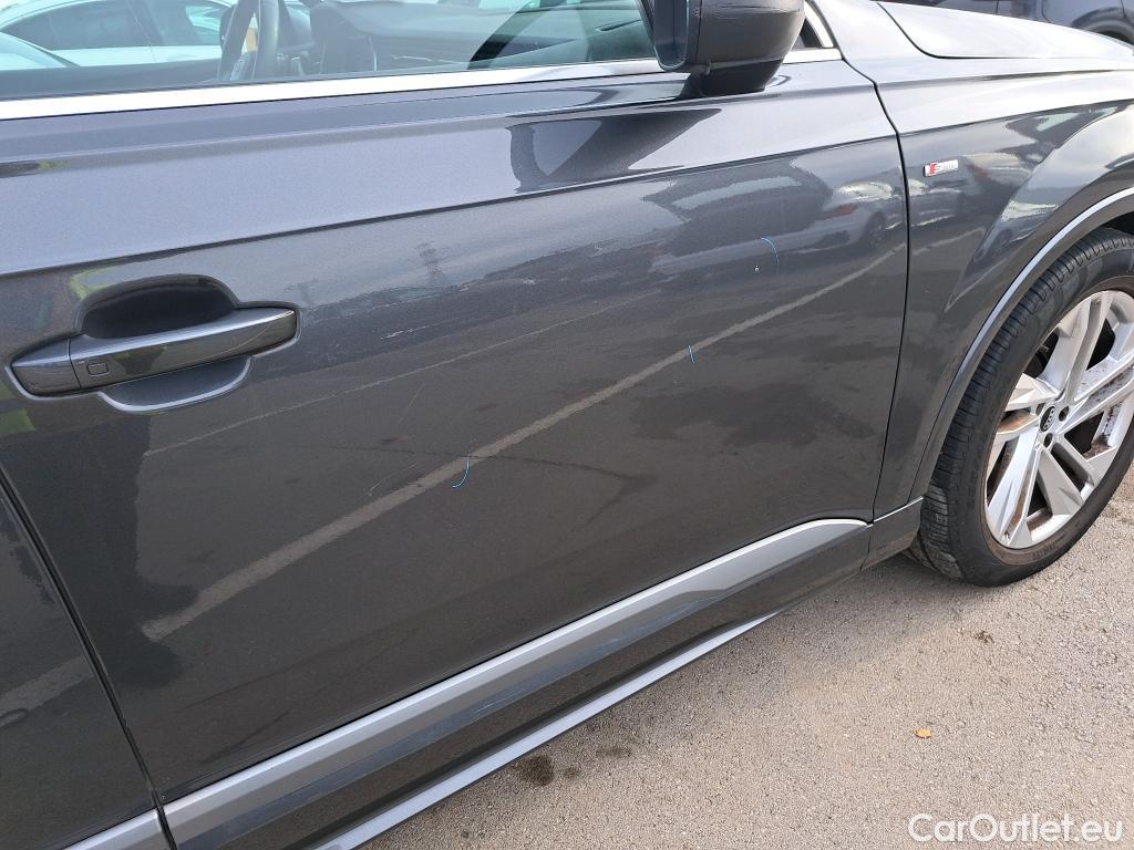  Audi  Q7 AUDI  / 2019 / 5P / todoterreno S line 55 TFSIe 280kW(381CV) quattro tip #14