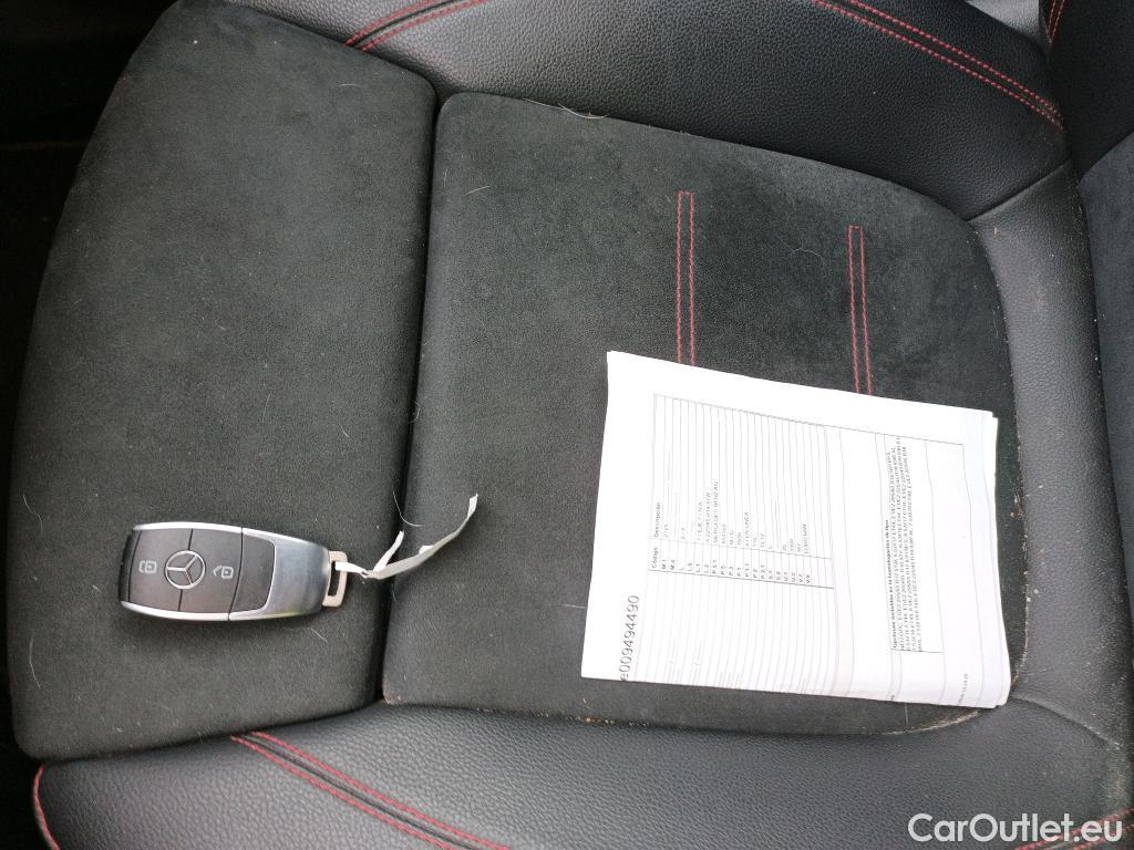  Mercedes  A-Klasse MERCEDES-BENZ Clase A / 2018 / 5P / berlina con portón A 200 d #1