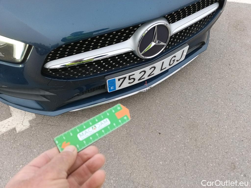  Mercedes  A-Klasse MERCEDES-BENZ Clase A / 2018 / 5P / berlina con portón A 200 d #3