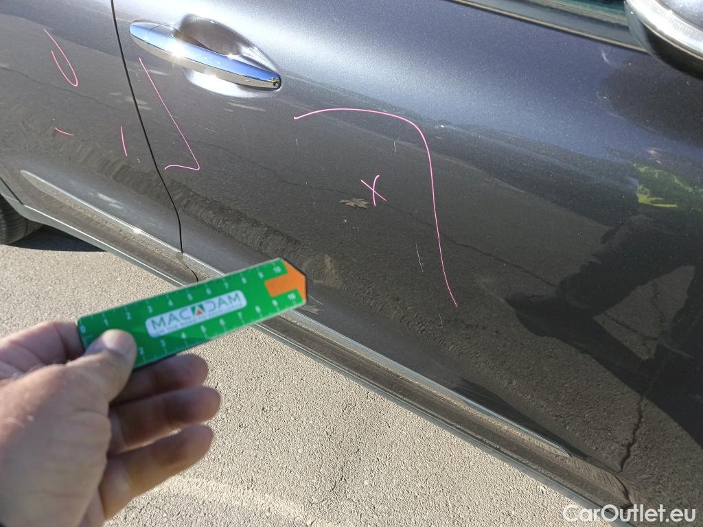  KIA  Niro KIA  / 2019 / 5P / crossover 1.6 GDi PHEV 104kW (141CV) Drive #5