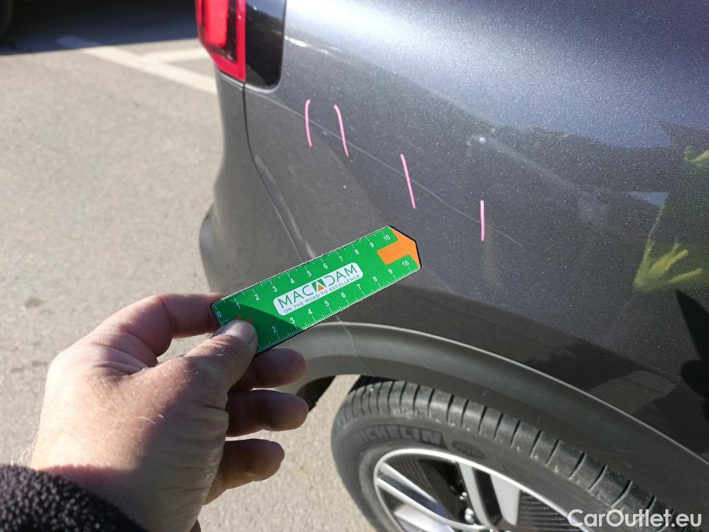  KIA  Niro KIA  / 2019 / 5P / crossover 1.6 GDi PHEV 104kW (141CV) Drive #11