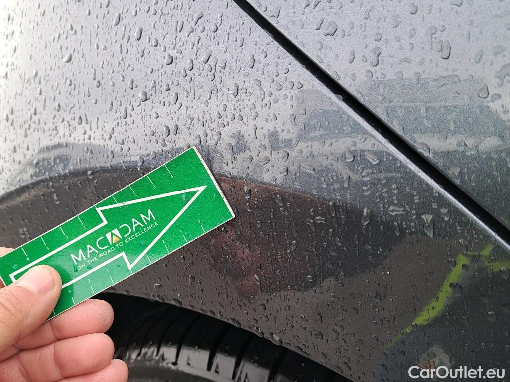  Nissan  Micra NISSAN  / 2017 / 5P / berlina con portón IG-T 68 kW (92 CV) E6D-F Acenta Sprint #11