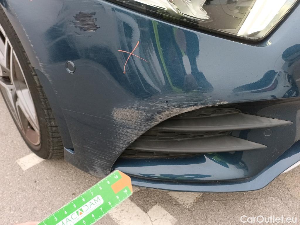  Mercedes  A-Klasse MERCEDES-BENZ Clase A / 2018 / 5P / berlina con portón A 200 d #24