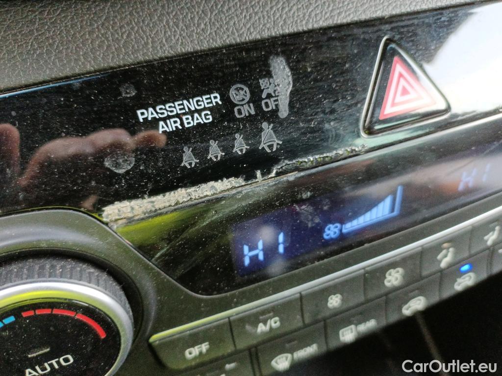  Hyundai  Tucson HYUNDAI  / 2018 / 5P / todoterreno 1.6 CRDI 100kW (136CV) 48V N-Line 4X2 #2