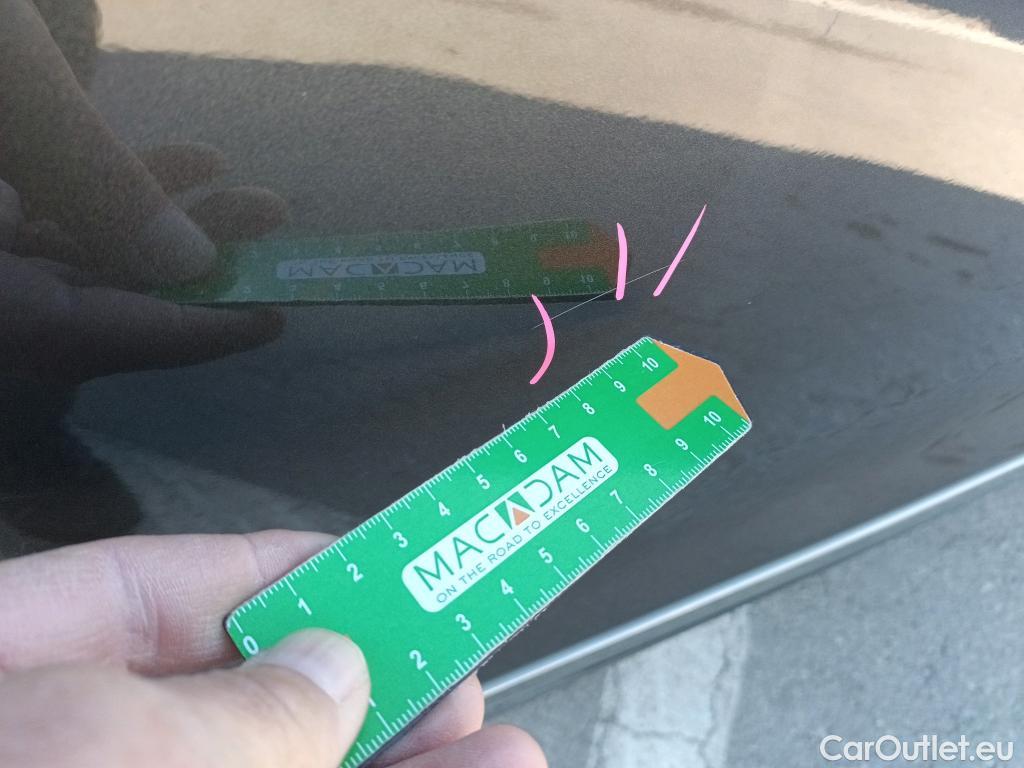  KIA  Niro KIA  / 2019 / 5P / crossover 1.6 GDi PHEV 104kW (141CV) Drive #4