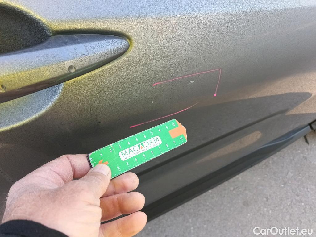  Nissan  Juke NISSAN  / 2019 / 5P / crossover DIG-T 84 kW (114 CV) DCT 7 V N-Connecta (AC2) #8