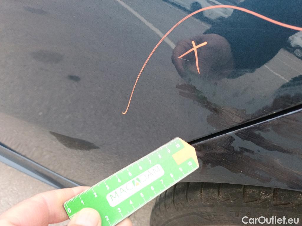  Mercedes  A-Klasse MERCEDES-BENZ Clase A / 2018 / 5P / berlina con portón A 200 d #14