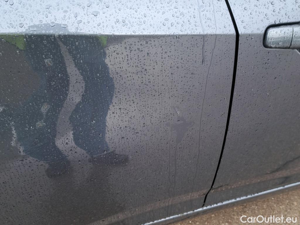  Nissan  Micra NISSAN  / 2017 / 5P / berlina con portón IG-T 68 kW (92 CV) E6D-F Acenta Sprint #14