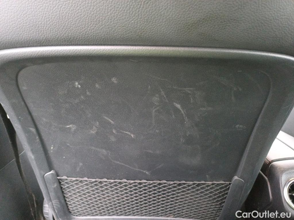  Mercedes  A-Klasse MERCEDES-BENZ Clase A / 2018 / 5P / berlina con portón A 200 d #21