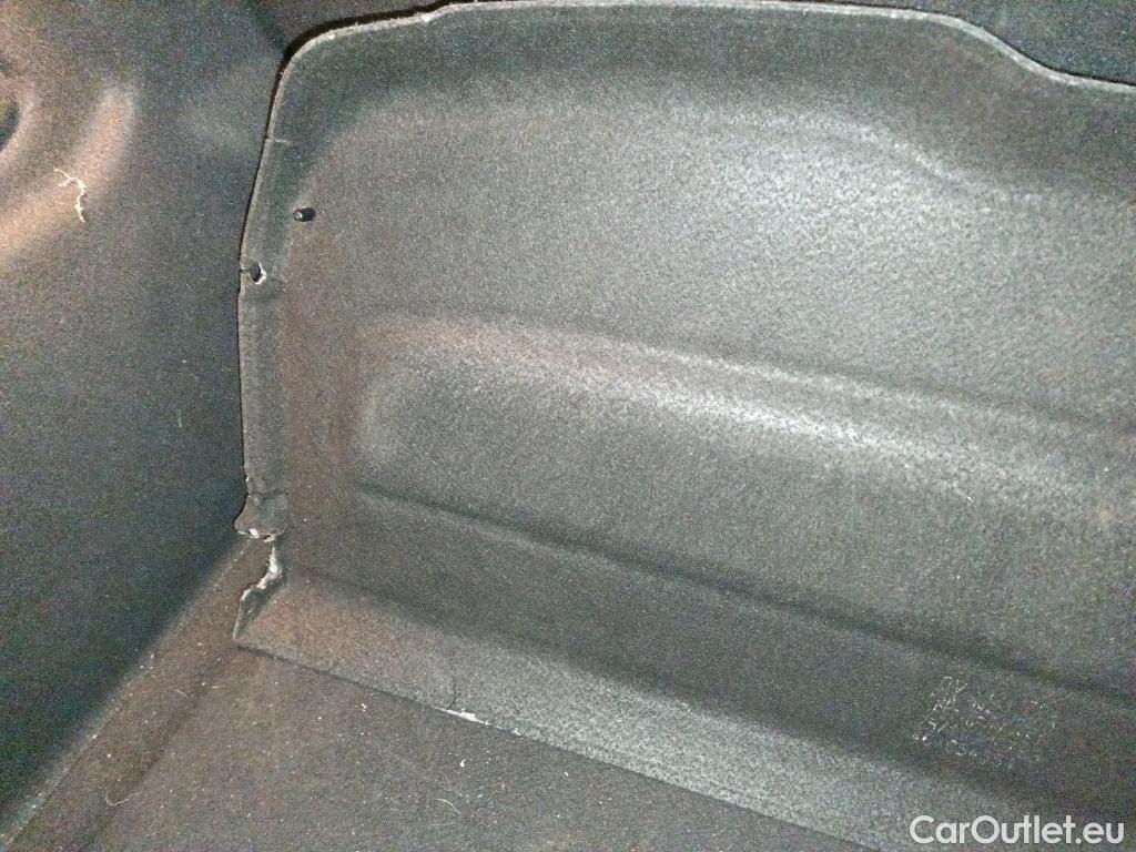  Opel  Corsa OPEL  1.2T XHL 74kW (100CV) Elegance #19