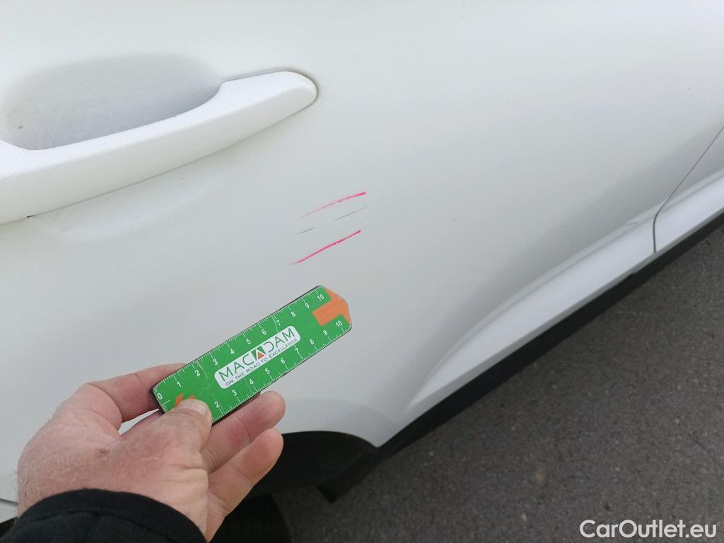  Hyundai  Tucson HYUNDAI  / 2018 / 5P / todoterreno 1.6 CRDI 100kW (136CV) 48V N-Line 4X2 #9