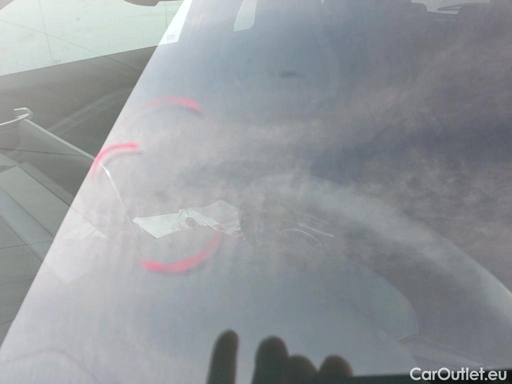  Nissan  Juke NISSAN  / 2019 / 5P / crossover DIG-T 84 kW (114 CV) DCT 7 V N-Connecta (AC2) #2