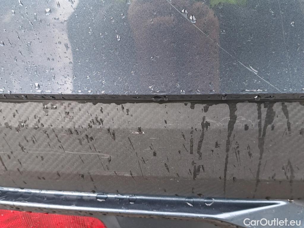  Nissan  Micra NISSAN  / 2017 / 5P / berlina con portón IG-T 68 kW (92 CV) E6D-F Acenta Sprint #1