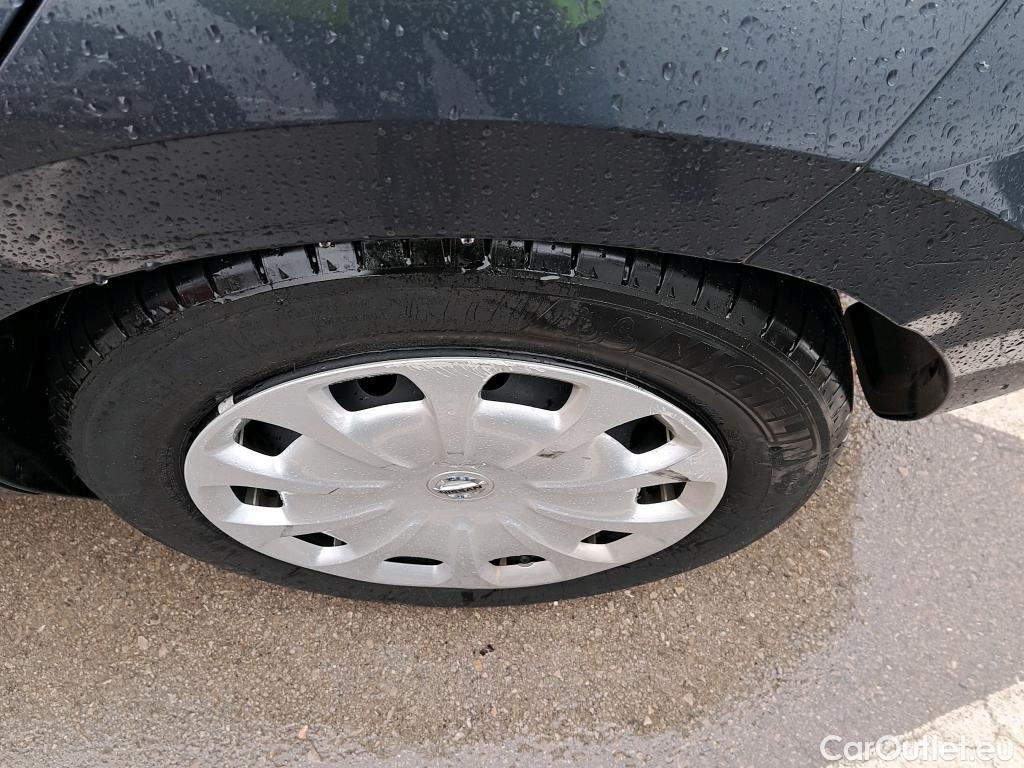  Nissan  Micra NISSAN  / 2017 / 5P / berlina con portón IG-T 68 kW (92 CV) E6D-F Acenta Sprint #27